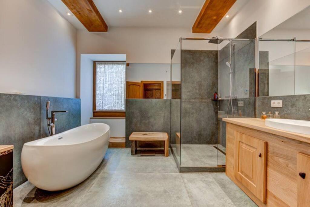 Spacious 3-Bed In The Heart Of Шамони Экстерьер фото